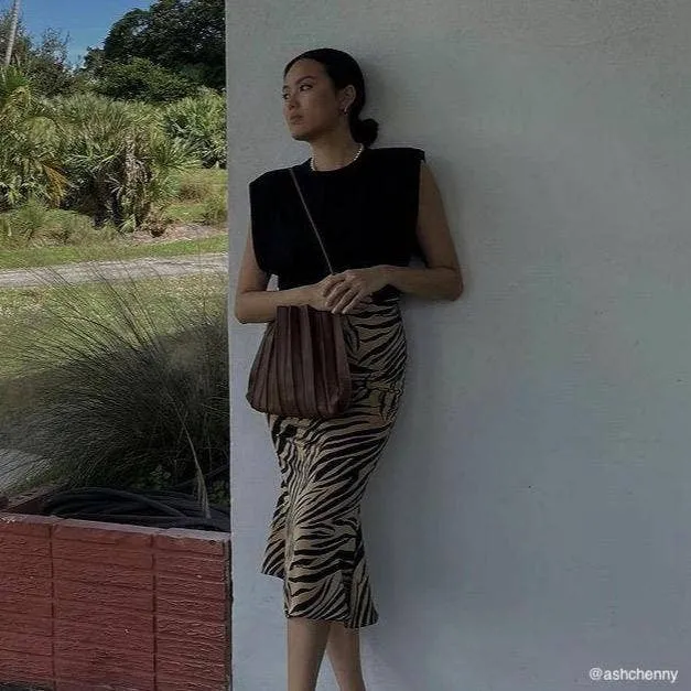 Carrie Chocolate Pleated Vegan Shoulder