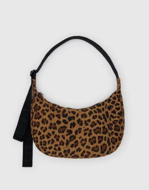 Medium Nylon Crescent Bag Leopard | Baggu